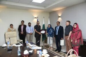 Don Valley Pharma supports University Of Central Punjab for Flood Relief in Pakistan 9 DVP Supports UCP in Flood Relief 9